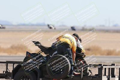 media/Nov-01-2025-CVMA (Sat) [[fc0f7531b8]]/Race 7-Formula Twins-Formula 40 UL/